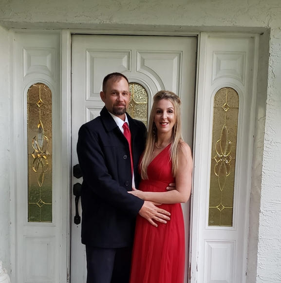 Meet your Posher, Lisa - Picture 1 of 1